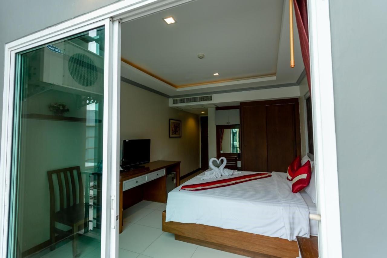 Honey Boutique Hotel Pattaya Bagian luar foto