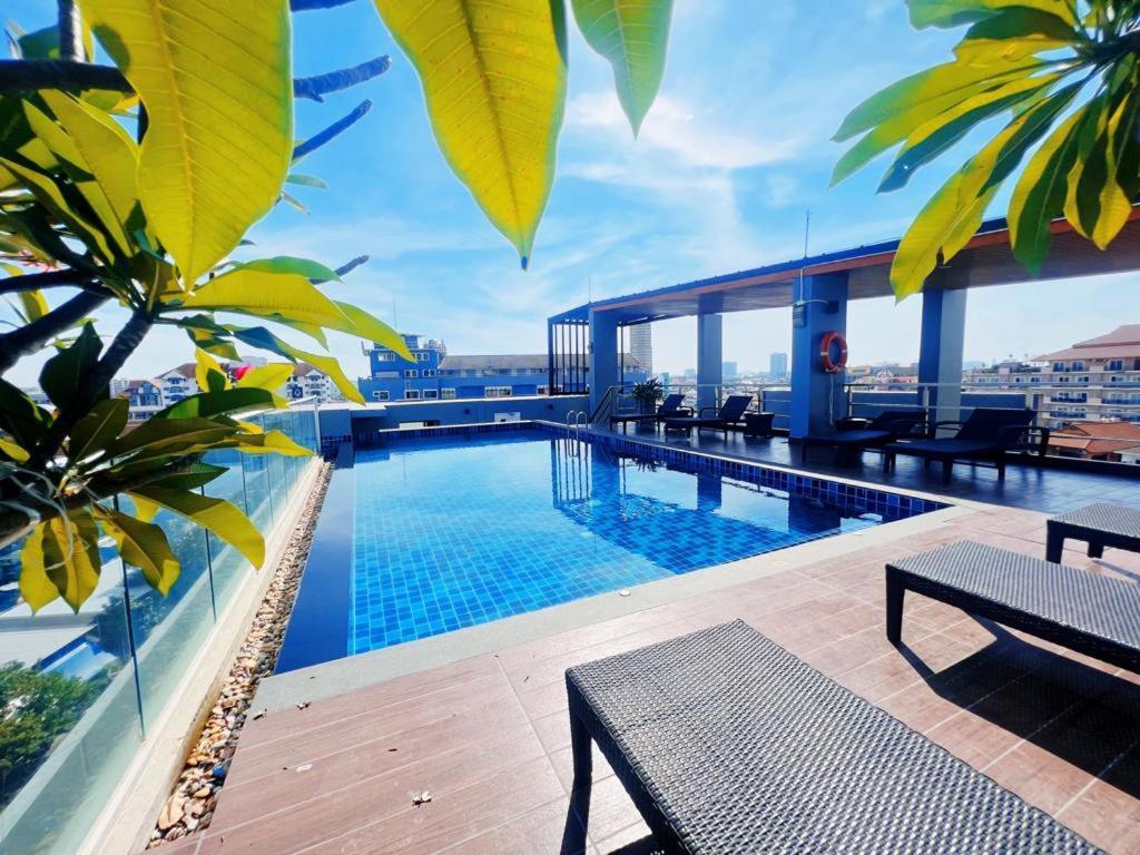Honey Boutique Hotel Pattaya Bagian luar foto